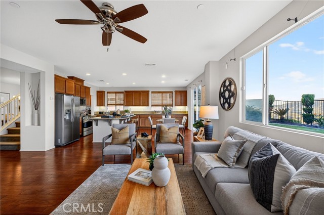 Detail Gallery Image 7 of 52 For 4154 Alderwood Pl, Lake Elsinore,  CA 92530 - 5 Beds | 3 Baths