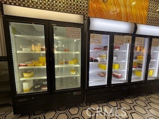 0, Westminster CA: https://media.crmls.org/medias/83b7b94e-5f27-42da-9410-e9fd5093f0ae.jpg