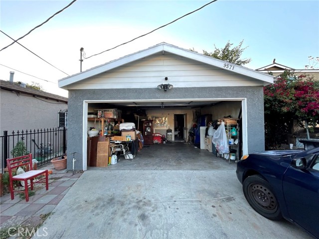 Image 2 for 9571 Maie Ave, Los Angeles, CA 90002