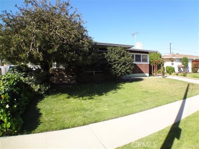 Image 2 for 6517 E El Pulcro St, Long Beach, CA 90815