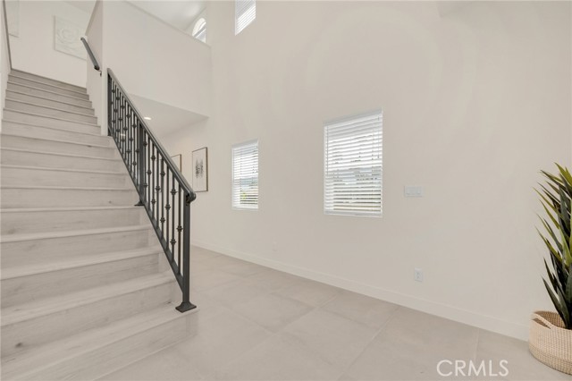 Image 2 for 801 W Graham Ave #5, Lake Elsinore, CA 92530