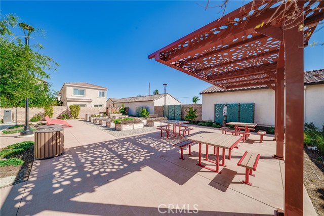 Detail Gallery Image 37 of 38 For 208 Bonita Ln, Rialto,  CA 92376 - 3 Beds | 2/1 Baths