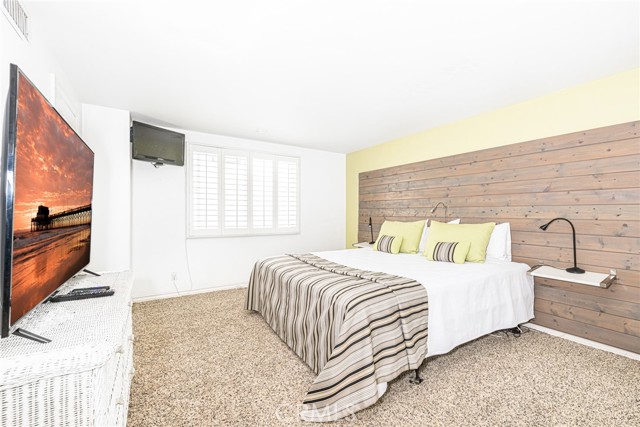 Detail Gallery Image 14 of 28 For 1720 W Oceanfront #B,  Newport Beach,  CA 92663 - 2 Beds | 2/1 Baths