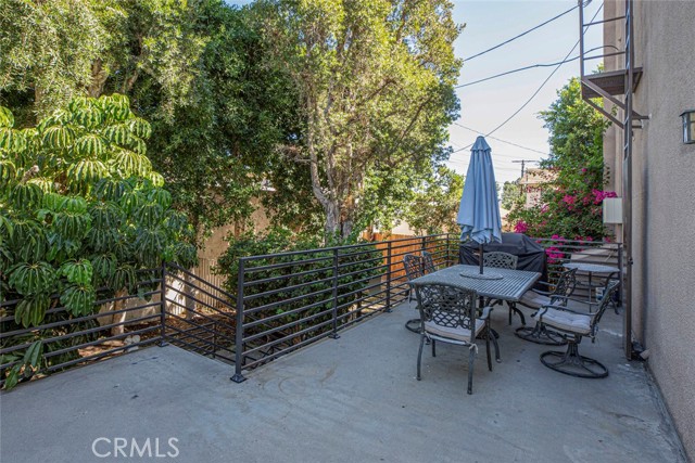 Detail Gallery Image 27 of 28 For 5456 Hermitage Ave #8,  Valley Village,  CA 91607 - 2 Beds | 2 Baths