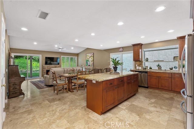 Detail Gallery Image 4 of 26 For 23436 Villena, Mission Viejo,  CA 92692 - 3 Beds | 2 Baths