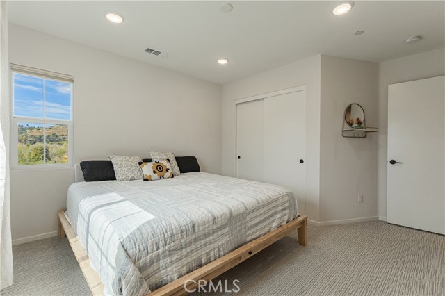 Detail Gallery Image 26 of 66 For 35103 Vintage Cove, Fallbrook,  CA 92028 - 4 Beds | 2/1 Baths
