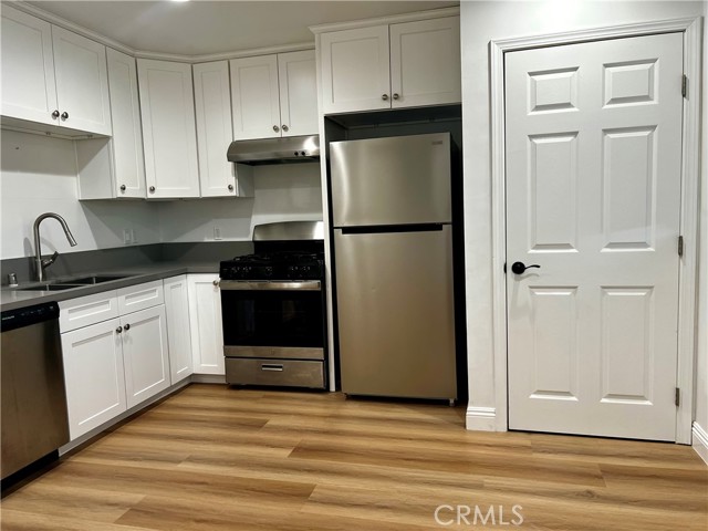 4921 Persimmon Avenue, Temple City CA: https://media.crmls.org/medias/83bbee04-c6ff-47dd-9580-796559706fe7.jpg
