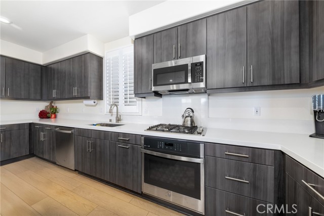 Detail Gallery Image 15 of 42 For 8243 Spirit St, Chino,  CA 91708 - 3 Beds | 2 Baths