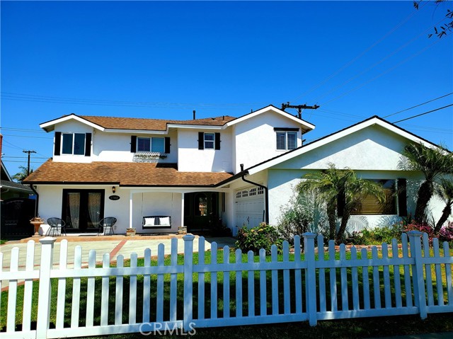 17562 Collie Ln, Huntington Beach, CA 92647