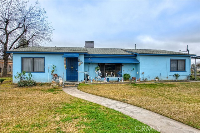 Detail Gallery Image 2 of 75 For 6729 W Clinton Ave, Fresno,  CA 93723 - 5 Beds | 3 Baths