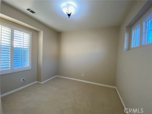 Detail Gallery Image 8 of 12 For 57 Arborwood, Irvine,  CA 92620 - 3 Beds | 2/1 Baths