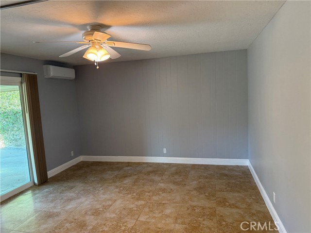 4561 Mimosa Drive, Yorba Linda CA: https://media.crmls.org/medias/83c0d907-5cfc-42ca-9943-eaa290847e5a.jpg