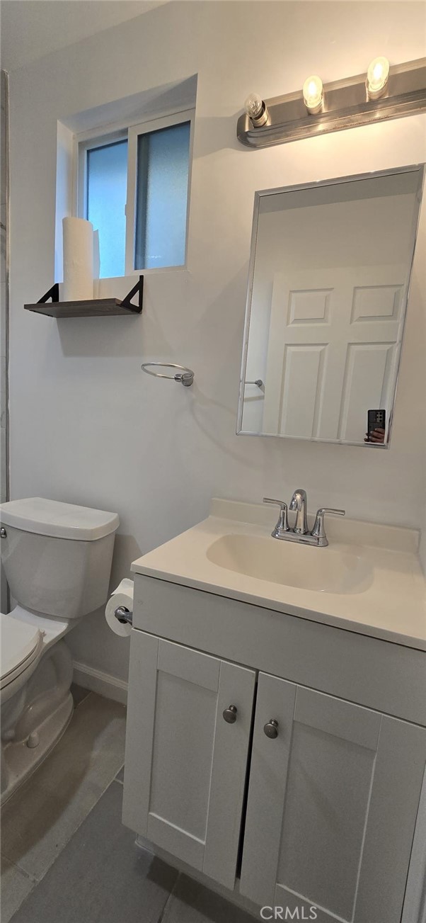 7728 Chimineas Avenue, Reseda CA: https://media.crmls.org/medias/83c10954-af4c-4bef-92b5-3069828c2d49.jpg