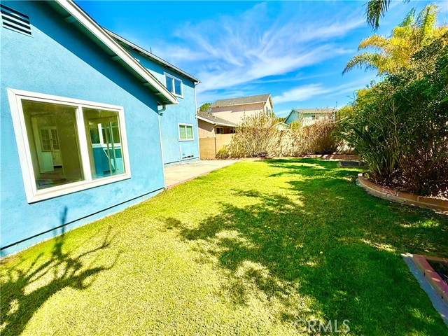 Detail Gallery Image 38 of 44 For 17172 Apel, Huntington Beach,  CA 92649 - 4 Beds | 3 Baths