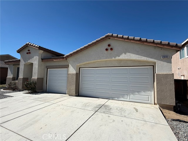 Detail Gallery Image 2 of 27 For 12810 Ethan, Victorville,  CA 92392 - 4 Beds | 2 Baths