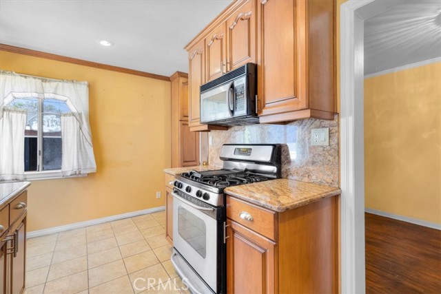 Detail Gallery Image 11 of 20 For 5943 Gardenia Ave, Long Beach,  CA 90805 - 2 Beds | 1 Baths