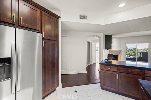 Detail Gallery Image 26 of 41 For 4424 Whitsett Ave #307,  Studio City,  CA 91604 - 2 Beds | 2 Baths