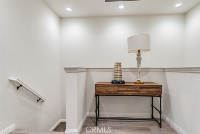 2888 E Berry Loop Privado, Ontario CA: https://media.crmls.org/medias/83c5e5ea-b660-4b99-96ee-e2cff66b13a2.jpg