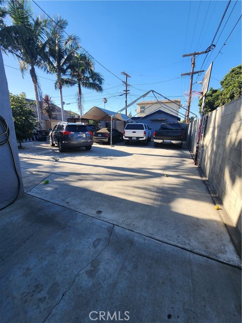 1217 46 Street, Los Angeles, California 90037, 3 Bedrooms Bedrooms, ,2 BathroomsBathrooms,Single Family Residence,For Sale,46,DW24172303