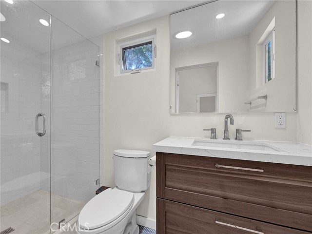 Detail Gallery Image 38 of 39 For 20537 Little Rock Way, Malibu,  CA 90265 - 5 Beds | 3 Baths