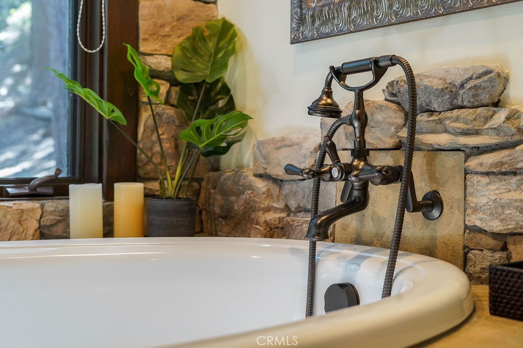 MLS #IV25250063 image #42