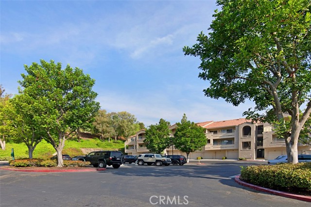 Detail Gallery Image 31 of 38 For 1965 Las Colinas Cir #205,  Corona,  CA 92879 - 1 Beds | 1 Baths