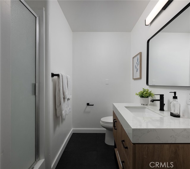 Image 12 of 21 For 2024 Shipway Avenue