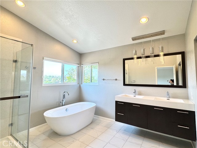 Detail Gallery Image 14 of 27 For 3381 Marble Ridge Dr, Chino Hills,  CA 91709 - 4 Beds | 3 Baths