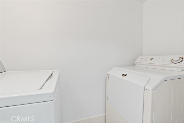 6405 Sycamore Meadows Drive, Malibu CA: https://media.crmls.org/medias/83cb00c8-e765-444b-8820-d0c2b6d96049.jpg