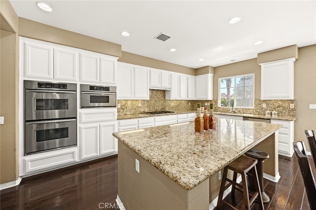 MLS #WS25168725 img 10