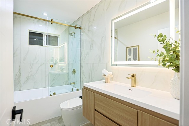 Detail Gallery Image 30 of 48 For 2700 183rd, Redondo Beach,  CA 90278 - 3 Beds | 2 Baths