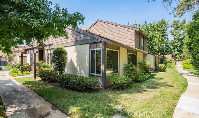 175 Hollyglen Ln, San Dimas, CA 91773