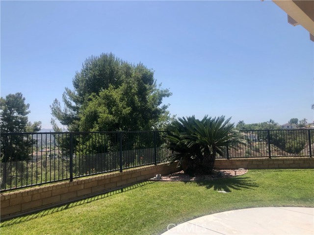 27402 Carino Circle, Mission Viejo CA: https://media.crmls.org/medias/83cb5ffb-a2f4-4929-84e9-82232af8b98b.jpg