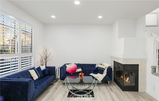 Detail Gallery Image 9 of 43 For 46 Promontory, Aliso Viejo,  CA 92656 - 2 Beds | 2/1 Baths