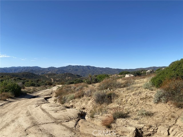 Detail Gallery Image 11 of 28 For 42505 Wild Horse Trl, Anza,  CA 92539 - – Beds | – Baths