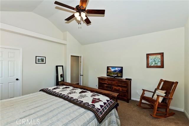 Detail Gallery Image 27 of 62 For 26300 Spyglass Dr, Lake Arrowhead,  CA 92352 - 3 Beds | 3/1 Baths