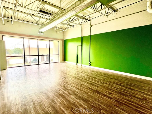 223 W B Street, Colton, California 92324, ,Commercial Lease,For Rent,223 W B Street,CRTR25088032
