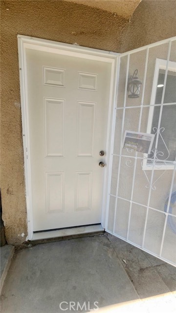 Detail Gallery Image 1 of 9 For 422 Devener St, Riverside,  CA 92507 - 1 Beds | 1 Baths