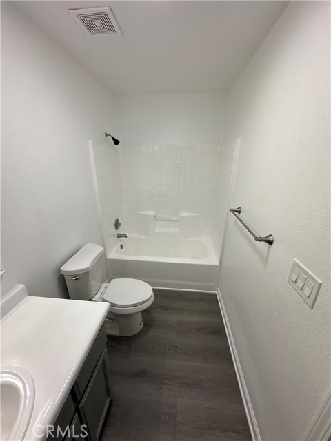 Detail Gallery Image 10 of 13 For 13746 Walker, –,  CA 93202 - 4 Beds | 2 Baths