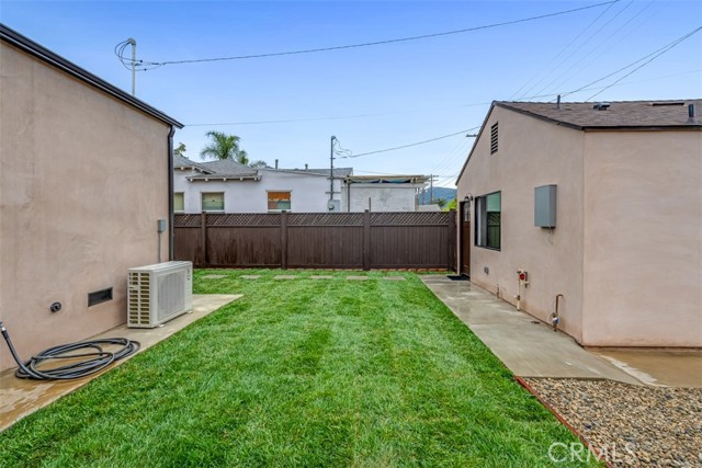 433 N Buena Vista Street, Burbank CA: https://media.crmls.org/medias/83ceeace-b295-4778-9475-233d465b7007.jpg