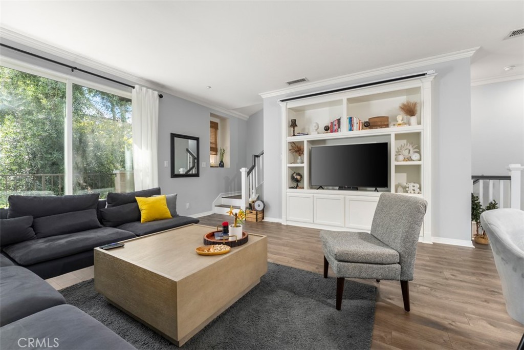 MLS #OC25135462 image #16