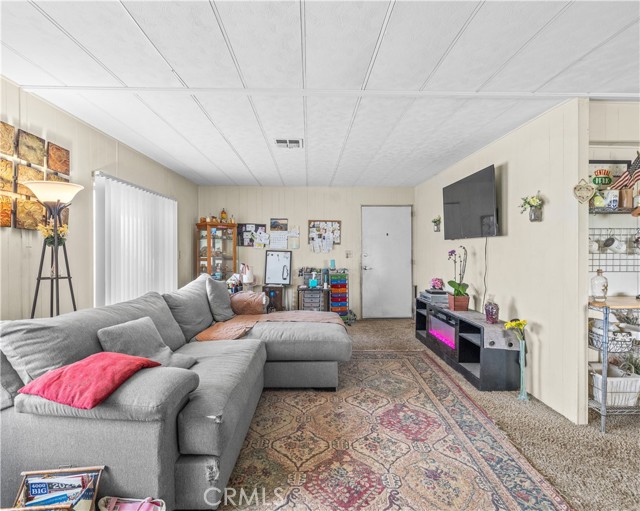 Detail Gallery Image 6 of 26 For 139 Palomar, San Jacinto,  CA 92582 - 2 Beds | 2 Baths