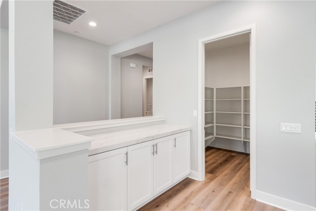 Detail Gallery Image 16 of 31 For 6532 Canyon Oaks Dr, Simi Valley,  CA 93063 - 4 Beds | 3/1 Baths