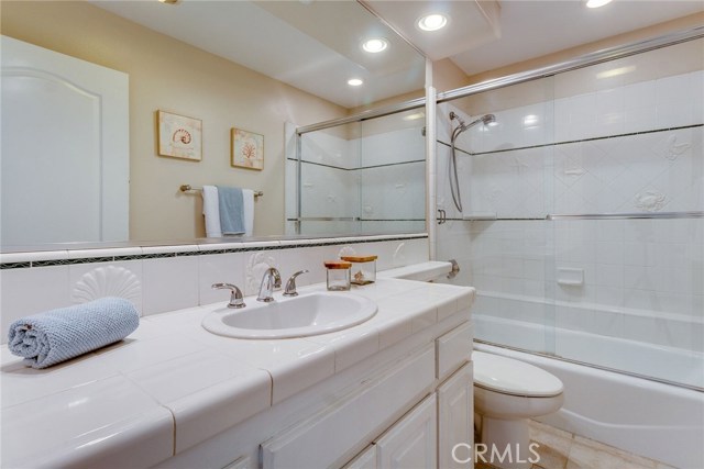2113 Mathews, Redondo Beach, California 90278, 3 Bedrooms Bedrooms, ,2 BathroomsBathrooms,Residential,Sold,Mathews,SB18126047