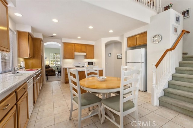 Detail Gallery Image 9 of 34 For 35419 El Diamante Dr, Wildomar,  CA 92595 - 4 Beds | 2 Baths