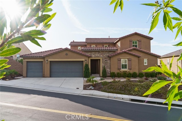 Detail Gallery Image 3 of 60 For 16735 Carrara Ct, Riverside,  CA 92503 - 5 Beds | 5/2 Baths