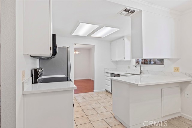 Detail Gallery Image 12 of 42 For 766 Meadowlark Ave, Los Banos,  CA 93635 - 3 Beds | 2 Baths