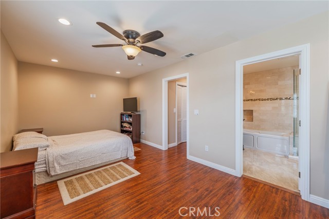 21514 Ellinwood Drive, Torrance CA: https://media.crmls.org/medias/83d2236f-8e59-4100-b4e5-50c2b0ddabe1.jpg