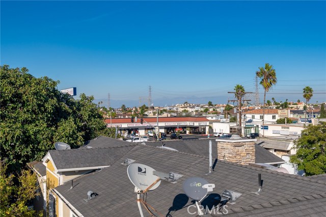 2321 Vanderbilt Lane, Redondo Beach, California 90278, 6 Bedrooms Bedrooms, ,2 BathroomsBathrooms,Residential,Sold,Vanderbilt,CV20231019