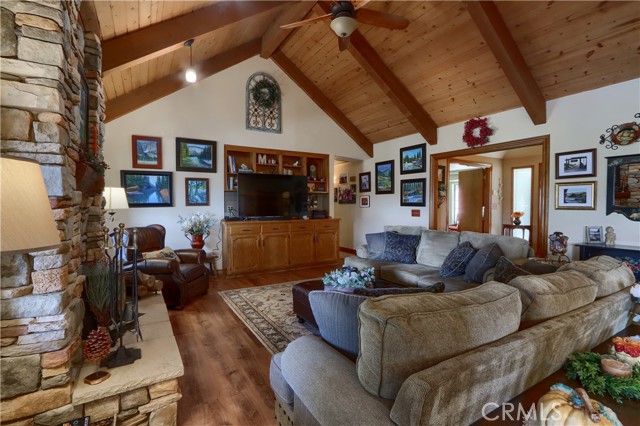 Detail Gallery Image 12 of 70 For 49873 Sunset, Coarsegold,  CA 93614 - 3 Beds | 2 Baths